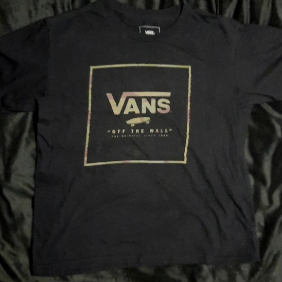 Vans Tops - **NWOT** Vans cropped t-shirt